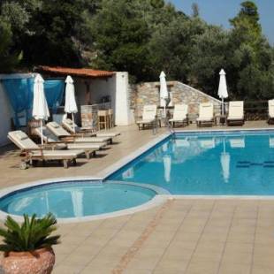 Фотографии апарт отеля
Skiathos Garden Cottages