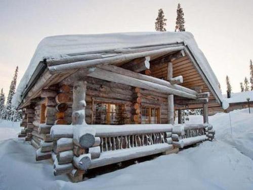 Фотография гостевого дома Holiday Home Villa vuosselinjärvi