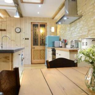Фотографии гостевого дома 
            Luxury Barn House - Central Oxford/Cotswolds