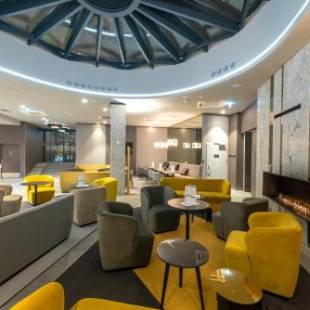 Фотографии гостиницы 
            Hampton By Hilton Poznan Old Town