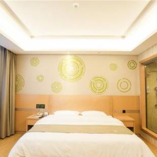 Фотографии гостиницы
GreenTree Inn Fuyang Linquan County Economic Development Zone Xingye Road Hotel