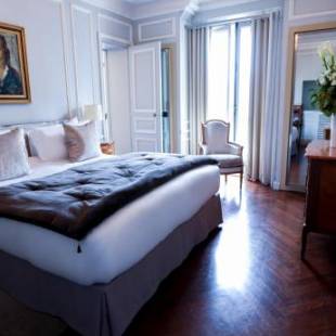 Фотографии гостиницы 
            Hôtel Lancaster Paris Champs-Elysées