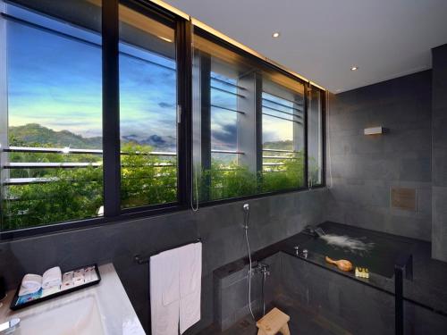 Фотография гостиницы The Sun Hot Spring & Resort