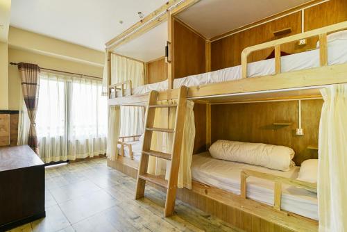 Фотография гостиницы Hotel Forest Lake Backpackers' Hostel