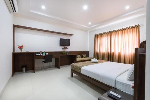 Фотография мини отеля Sanctum Suites BEL Road Bangalore
