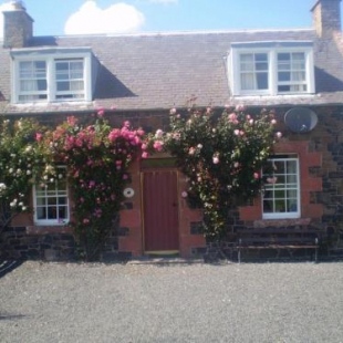 Фотография гостевого дома Craggs Cottage, Kelso, Roxburghshire