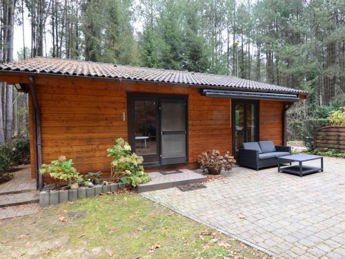 Фотография гостевого дома Cozy Chalet in Nijlen with Large Garden