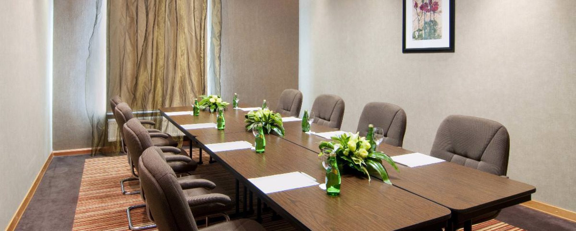 Фотографии комнаты для переговоров Собрус