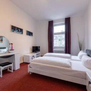 Фотографии гостиницы
Trip Inn Hotel Schumann