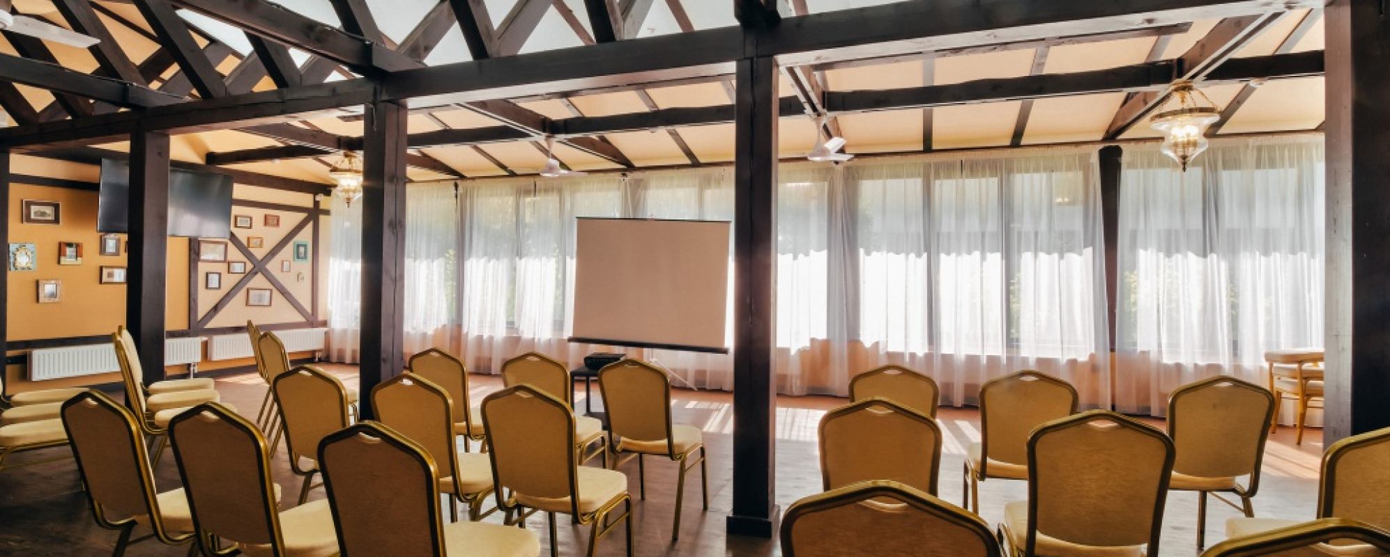 Фотографии конференц-зала Эдельвейс