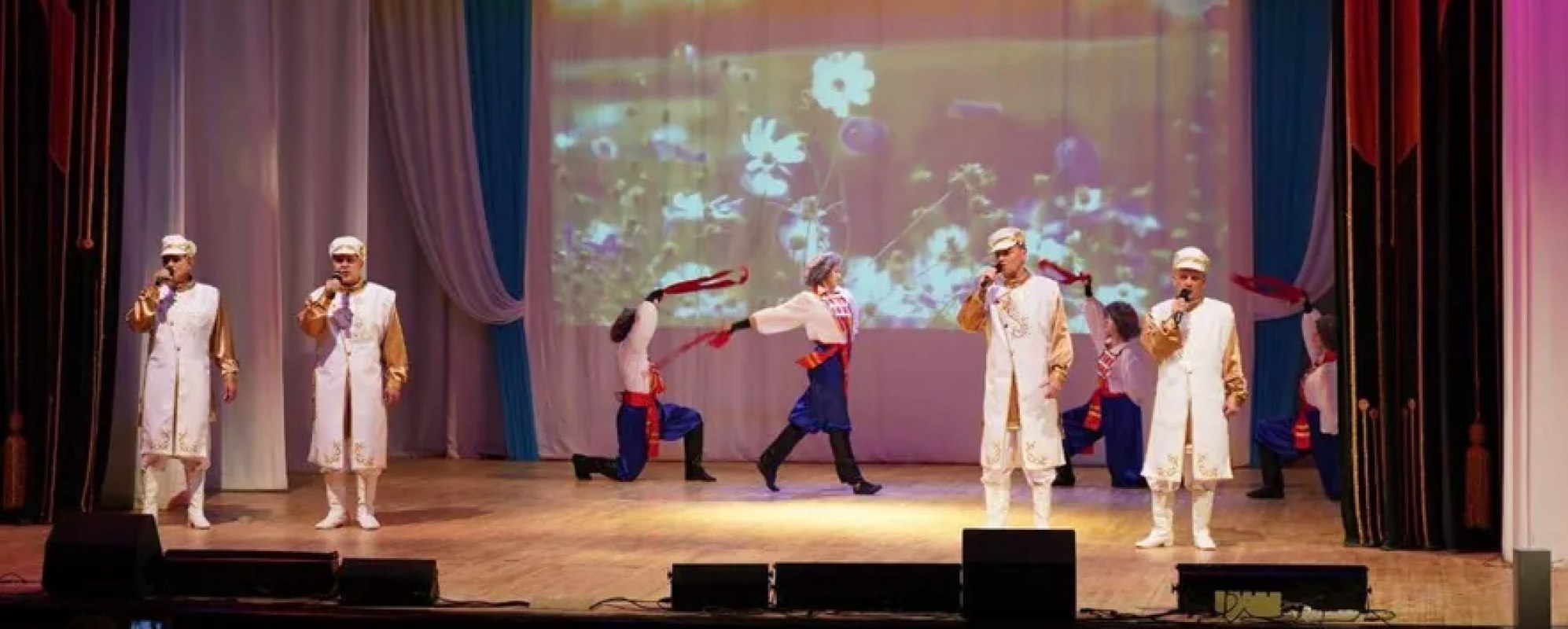 Фотографии конференц-зала Зрительный зал ДК Победа