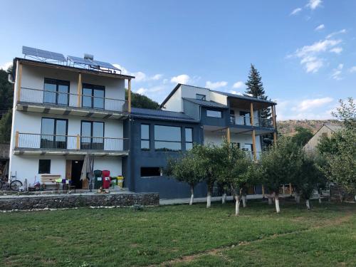 Фотография гостевого дома Вардени