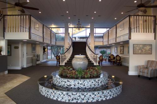 Фотография мотеля At Home Inn - Pensacola