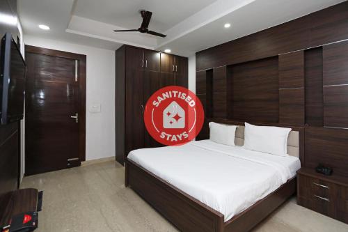 Фотография гостиницы OYO 72793 Hotel Sarovar