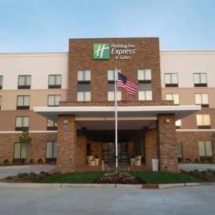 Фотографии гостиницы
Holiday Inn Express & Suites Monroe, an IHG Hotel
