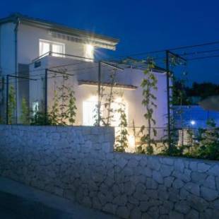 Фотографии гостевого дома
Villa Supuk