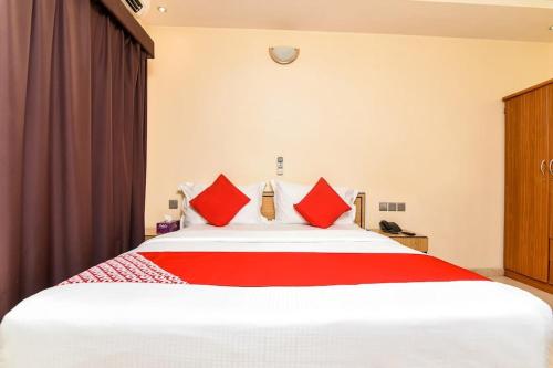 Фотография гостевого дома Royal Plaza Residence