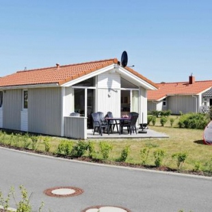 Фотография гостевого дома Two-Bedroom Holiday home in Grömitz 22