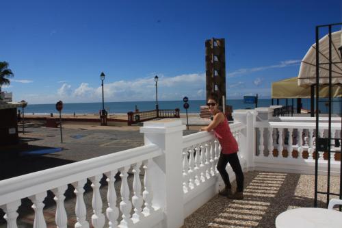 Фотография гостевого дома Rompeolas Playa