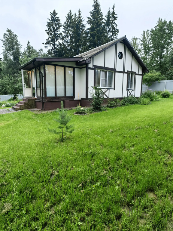 Фотография Коттеджа Частный Дом у Озера