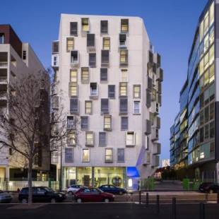 Фотографии гостиницы
B&B Hôtel Marseille Euromed