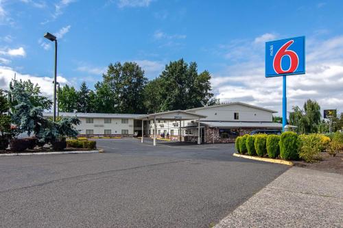 Фотография гостиницы Motel 6-Gresham, OR - Portland