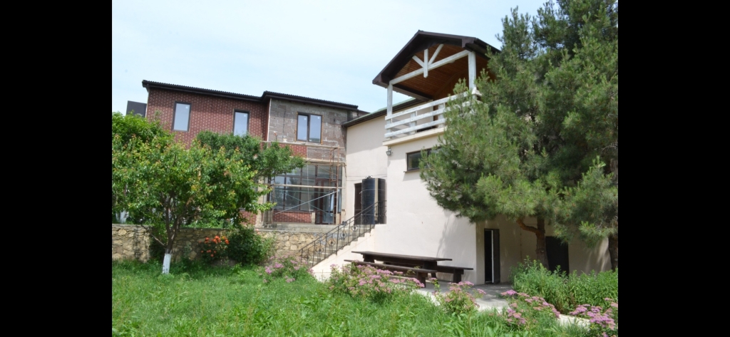 Фотография Коттеджа Частный дом у Подножья Горы Тарки