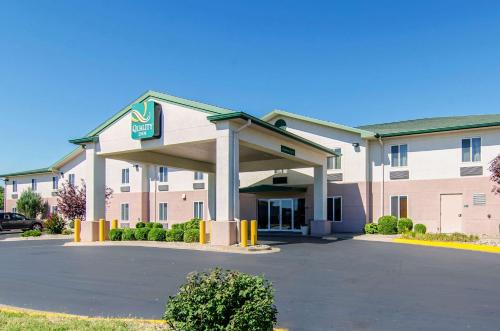 Фотография гостиницы Quality Inn Junction City near Fort Riley
