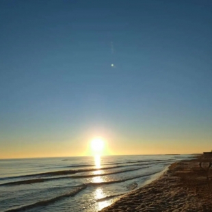 Фотография Коттеджа Частный дом Уютный дом на берегу моря