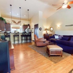 Фотография гостевого дома Mammoth Reservations