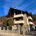 Фотография гостевого дома Pensiunea Public House