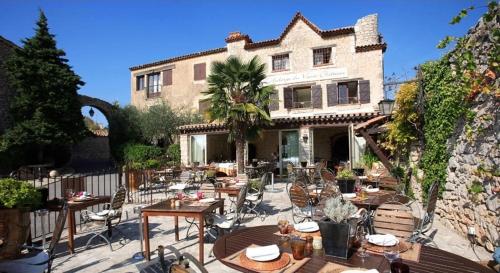 Фотография гостиницы Auberge du Vieux Château