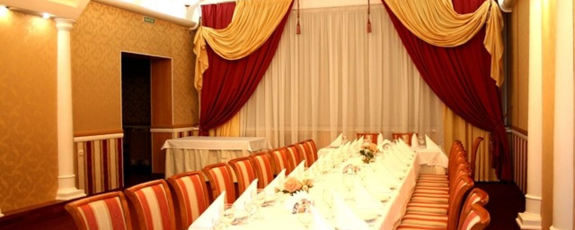 Фотографии банкетного зала Кама