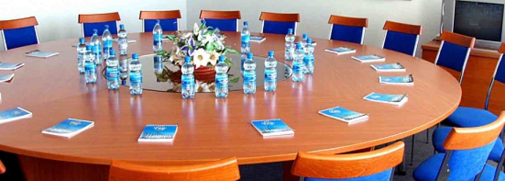 Фотография комнаты для переговоров ДИС