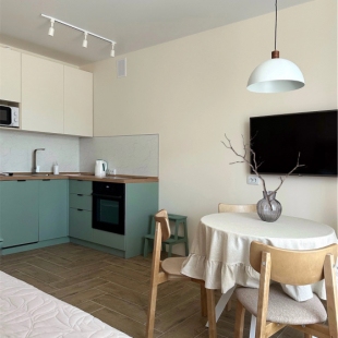 Фотография квартиры Апартаменты очаровательные от Vitamia art в ЖК бизнес- класса около леса