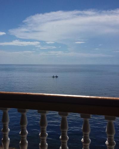 Фотография мини отеля C - Side Inn