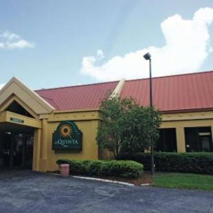 Фотографии гостиницы
Baymont by Wyndham Daytona Beach - Intl Speedway