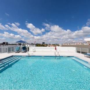 Фотографии гостиницы 
            President Villa