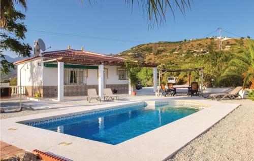Фотографии гостевого дома 
            Awesome home in Torrox Costa w/ Outdoor swimming pool, WiFi and Outdoor swimming pool