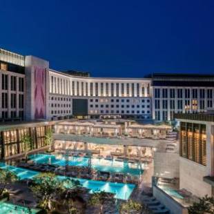 Фотографии гостиницы
Paradise City