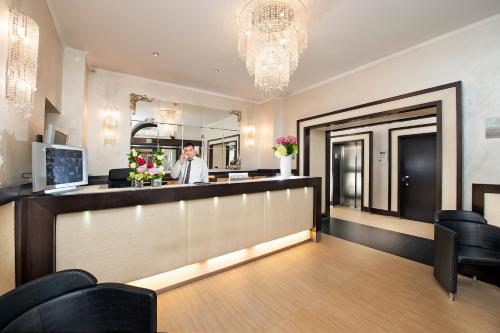 Фотография гостиницы Yes Hotel