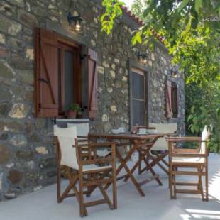 Фотографии гостевого дома
Perivoli Stone house