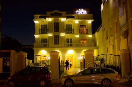 Фотографии гостиницы 
            Hotel Vila Imperial