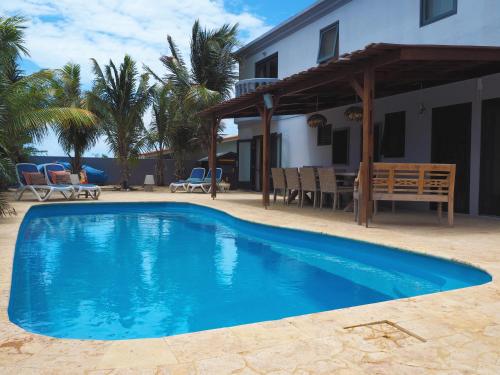 Фотография гостевого дома Oasis Guesthouse