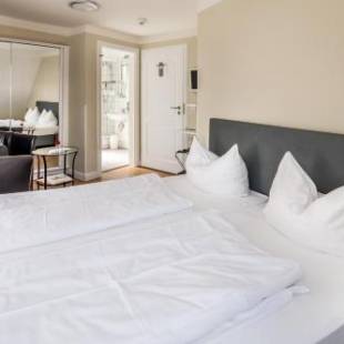 Фотографии гостиницы
Hotel Zum Roten Tore