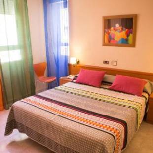 Фотографии гостиницы
Hotel Madrid