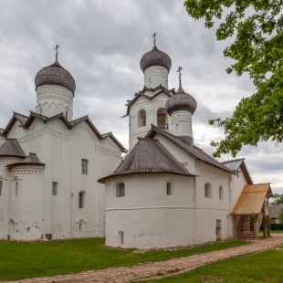 Фотография достопримечательности Спасо-Преображенский Старорусский монастырь 