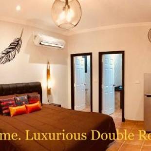 Фотографии гостевого дома
La Plume