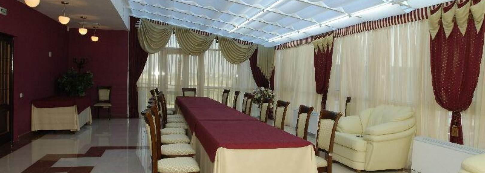 Фотография банкетного зала Для VIP-персон