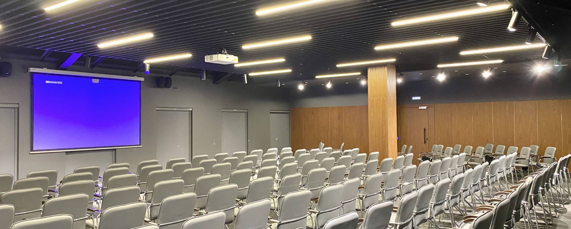 Фотографии конференц-зала Meeting Box 